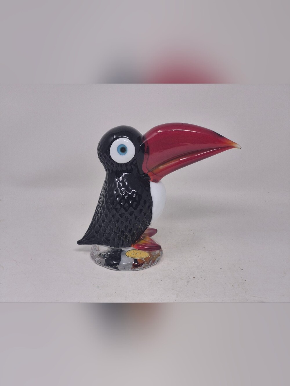 Arte Murano Icet Art Glass Tucan Paperweight